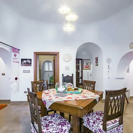 Trulli Di Zia Dora Apartment